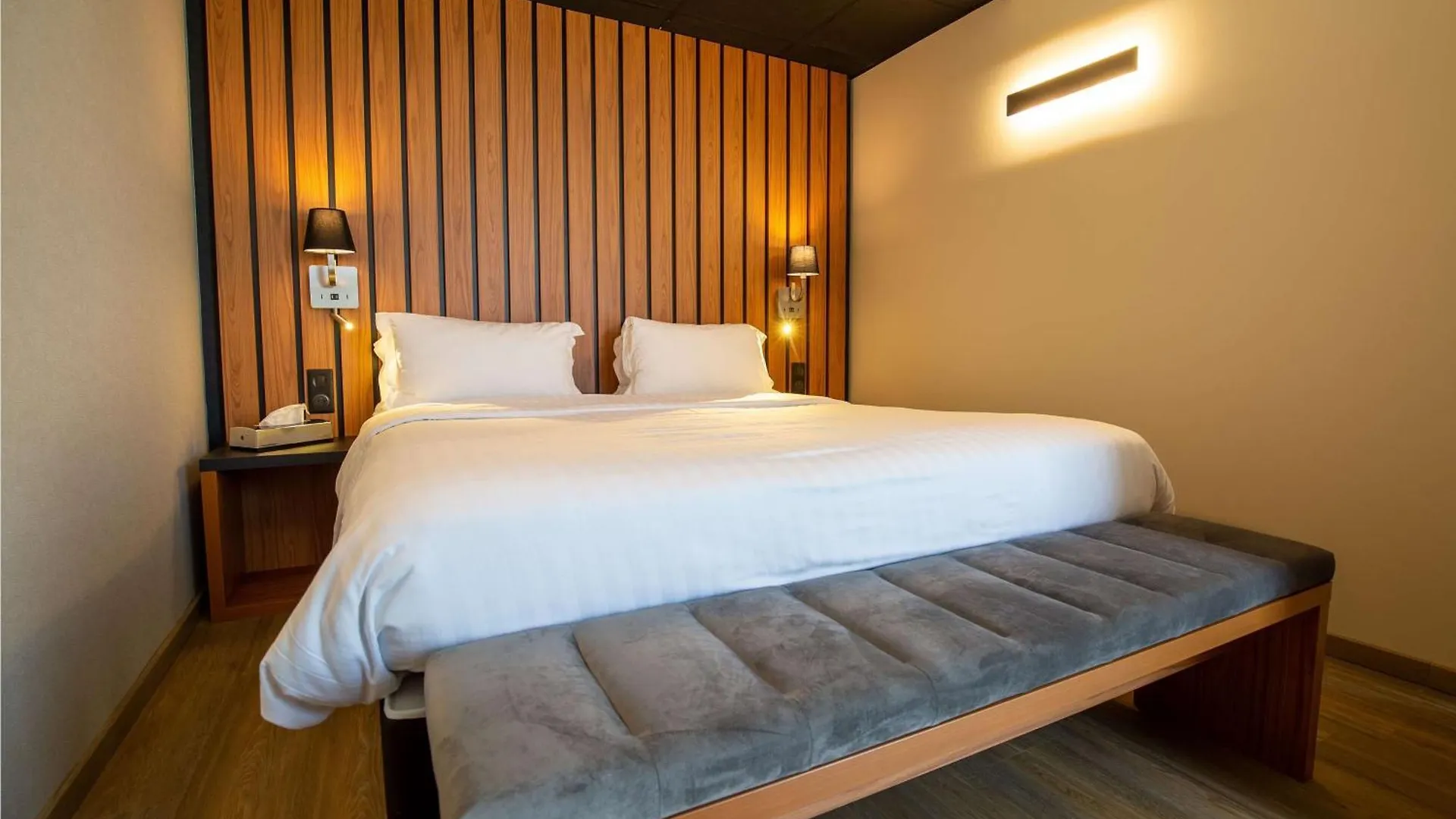 Best Western Cote Des Sables Plouescat