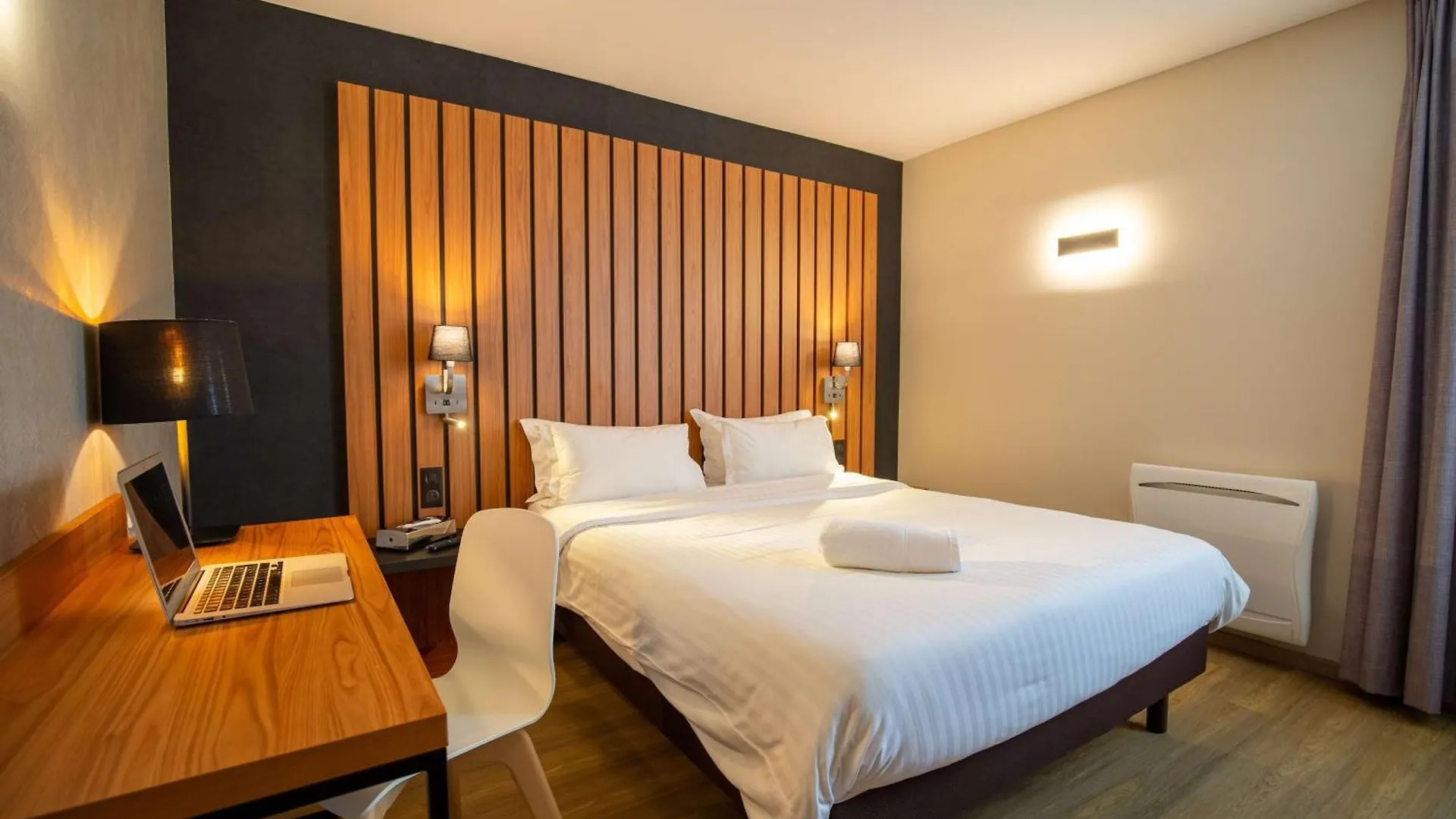 Best Western Cote Des Sables Plouescat 3*,  France
