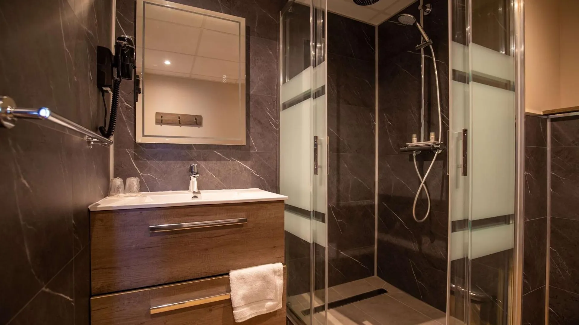Best Western Cote Des Sables Plouescat