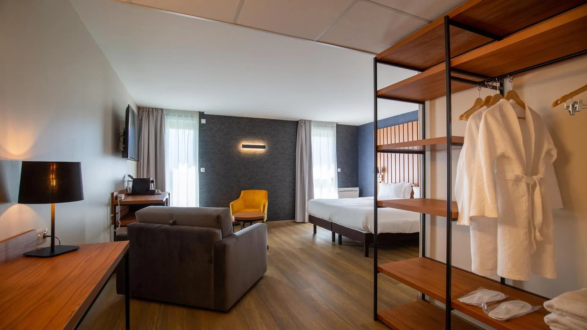Best Western Cote Des Sables Plouescat Hotel