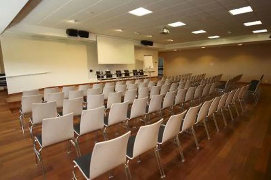 Best Western Cote Des Sables Plouescat Hotel