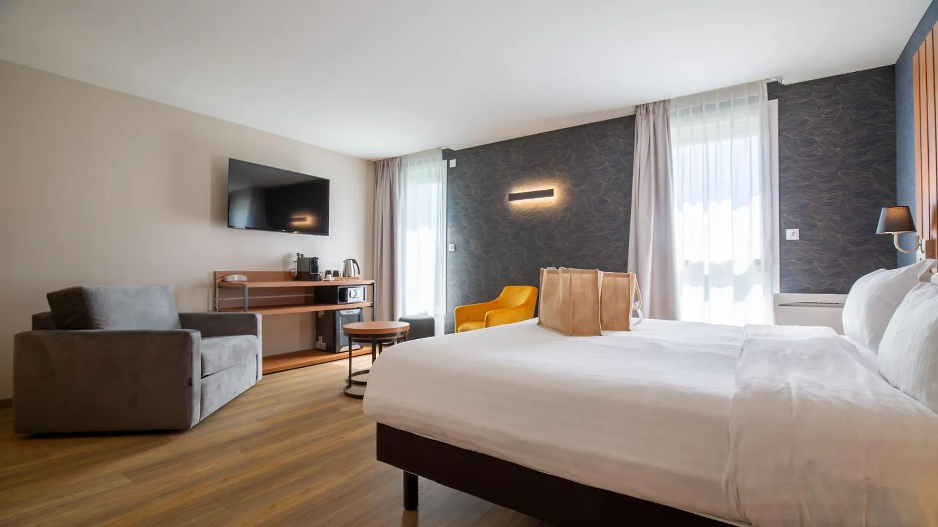 Best Western Cote Des Sables Plouescat Hotel